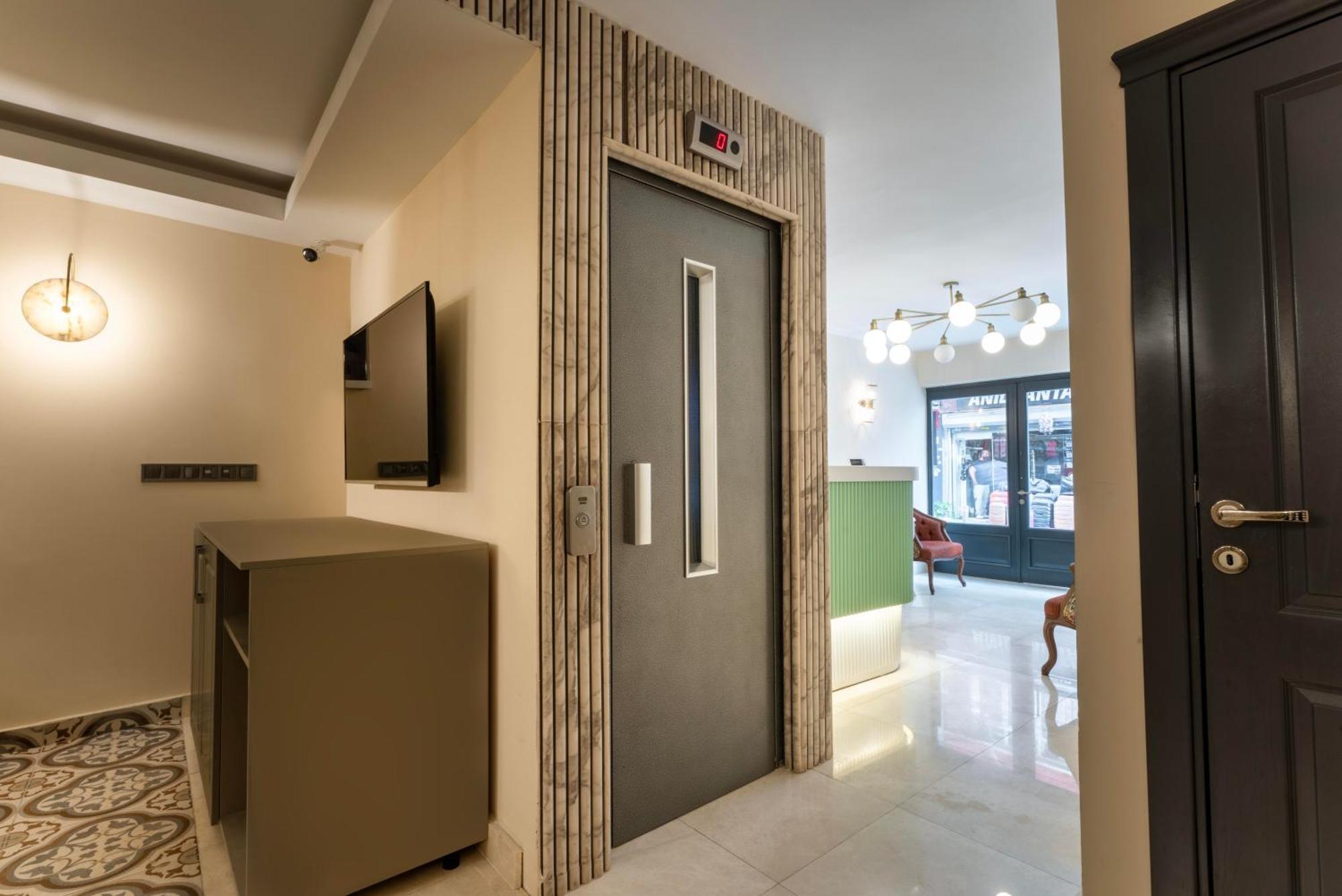 Classio Hotel Kadikoey อิสตันบูล ภายนอก รูปภาพ